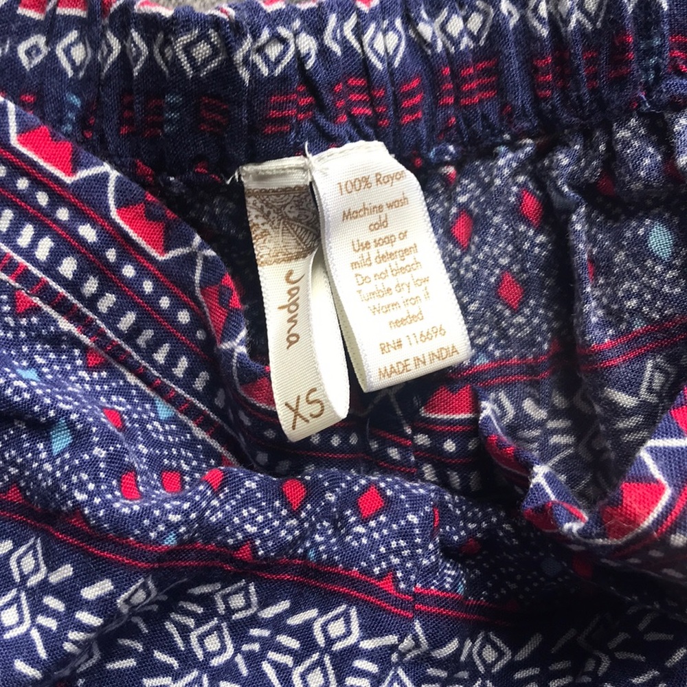 Patterned Wrap Skort - Picture 4 of 5